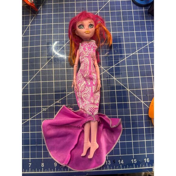 monster high Other - Monster High GIGI GRANT g1 fashion doll  25024